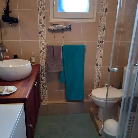 à Avec Piscine Partagée - 36 M² Fitou
