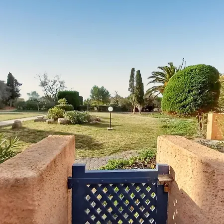 A Avec Piscine Partagee 36 M² Apartment