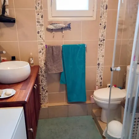 à Avec Piscine Partagée - 36 M² Fitou