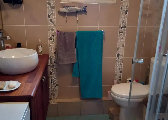 à Avec Piscine Partagée - 36 M² Fitou