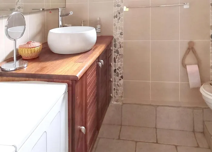 Appartement à Avec Piscine Partagée - 36 M² *